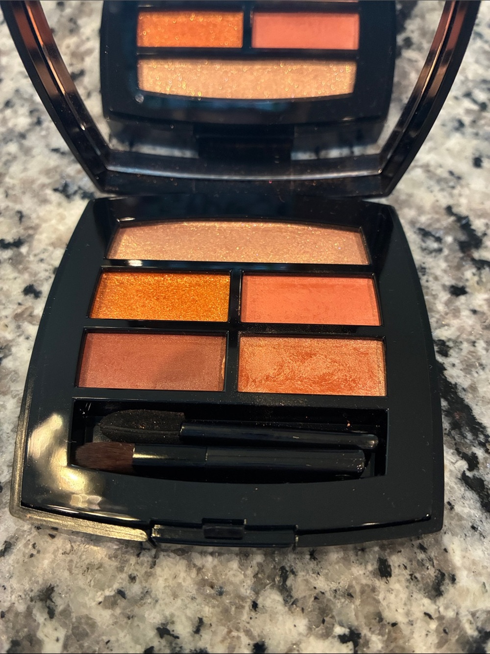 Chanel eyeshadow- Golden